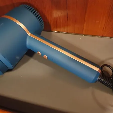 Nuits Au Port - Grand Voilier A Quai Au Vieux Port Botel *